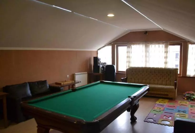 Nur Hotel & Resort