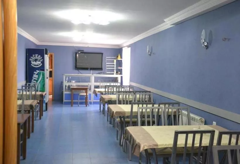 Nur Hotel & Resort