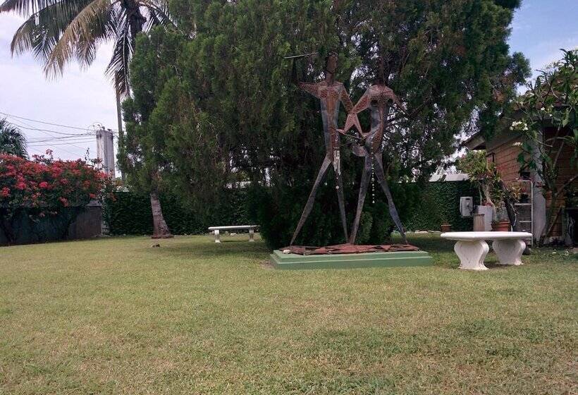 پانسیون Chester Avenue Bed & Breakfast