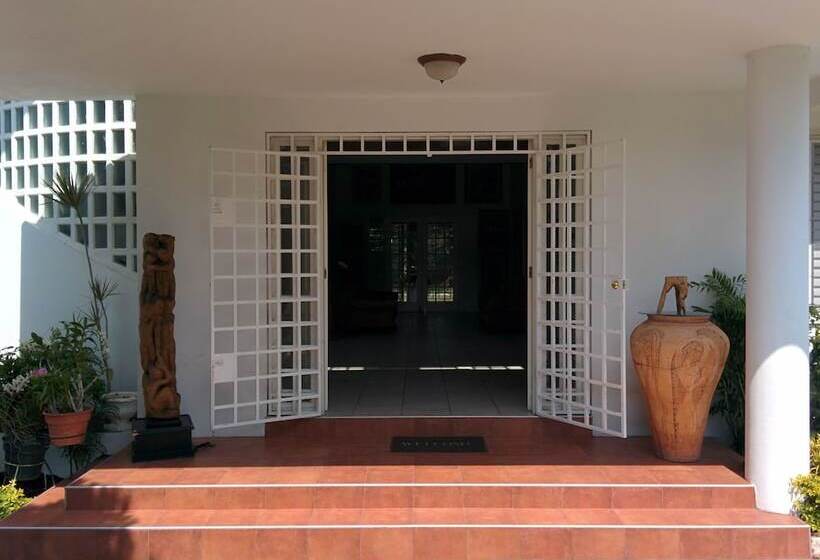 پانسیون Chester Avenue Bed & Breakfast