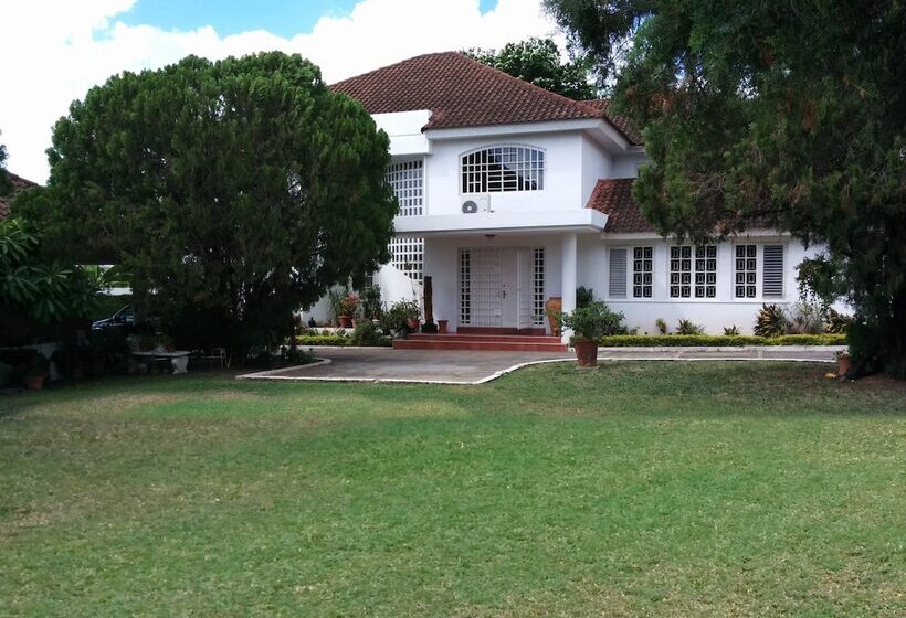 پانسیون Chester Avenue Bed & Breakfast