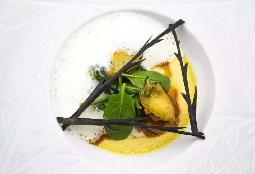 ペンション Chateau D Origny, Chambres D Hotes Et Restaurant Gastronomique