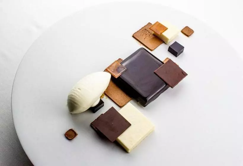 ペンション Chateau D Origny, Chambres D Hotes Et Restaurant Gastronomique