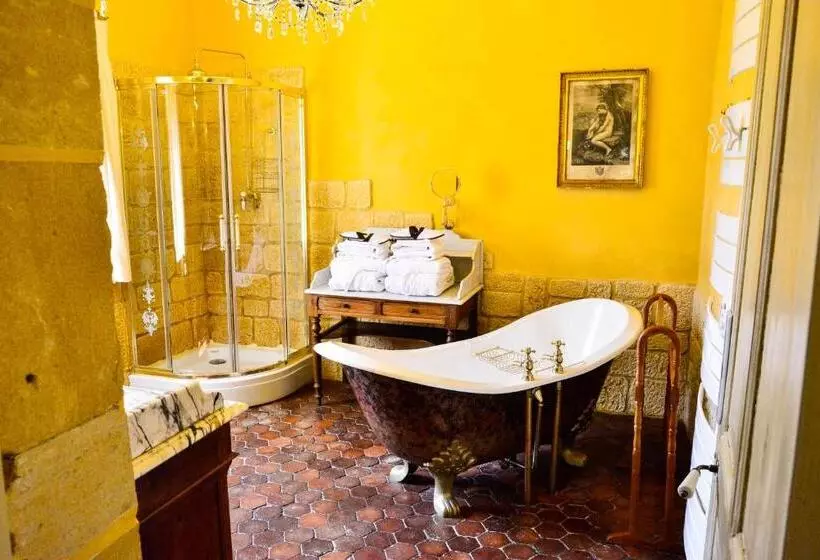 ペンション Chateau D Origny, Chambres D Hotes Et Restaurant Gastronomique