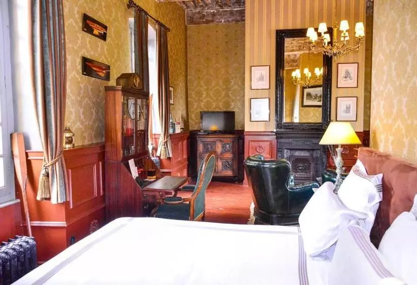ペンション Chateau D Origny, Chambres D Hotes Et Restaurant Gastronomique