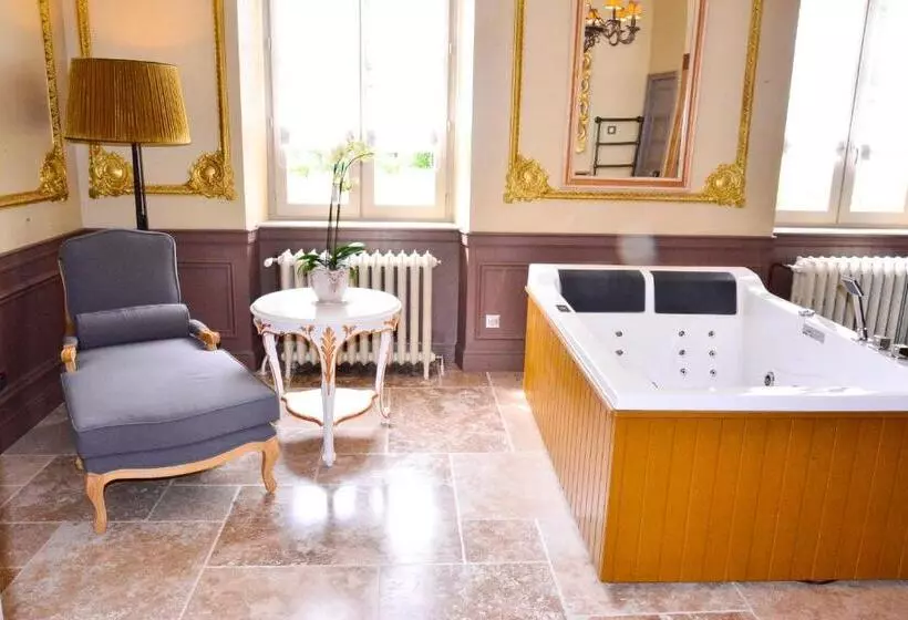 ペンション Chateau D Origny, Chambres D Hotes Et Restaurant Gastronomique