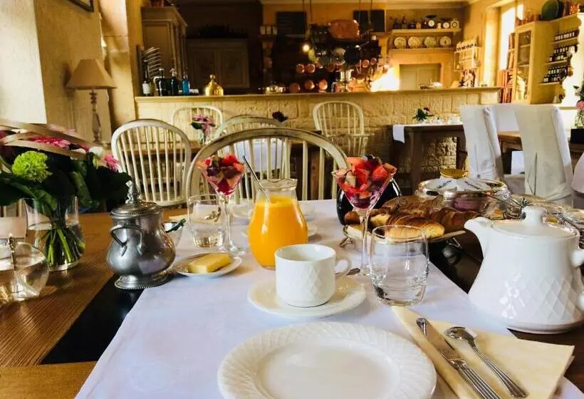 ペンション Chateau D Origny, Chambres D Hotes Et Restaurant Gastronomique