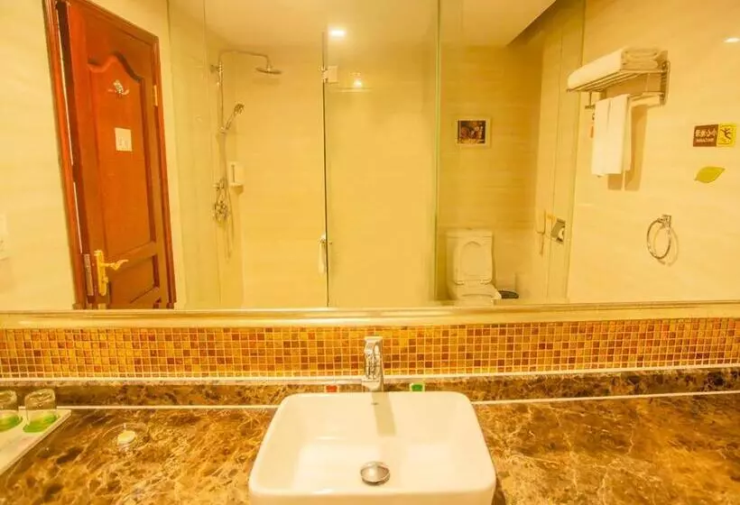 Vienna Hotel Shenzhen Songgang Liye Road