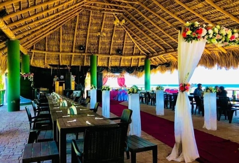 هتل Sambo Mambo Beach