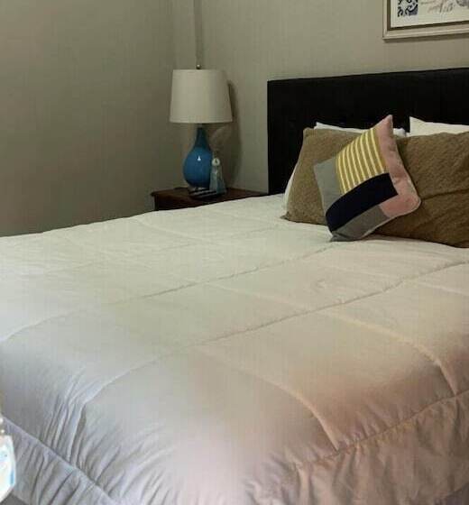 هتل Sambo Mambo Beach