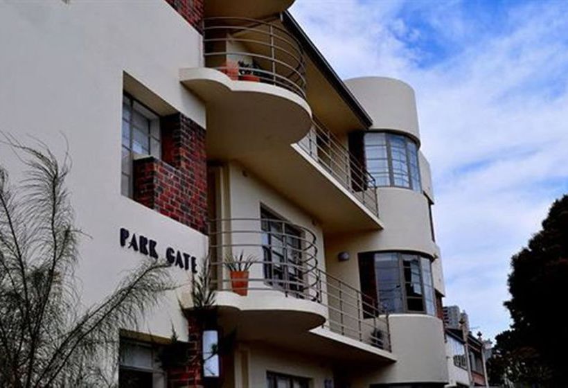 Albert Park Apartments