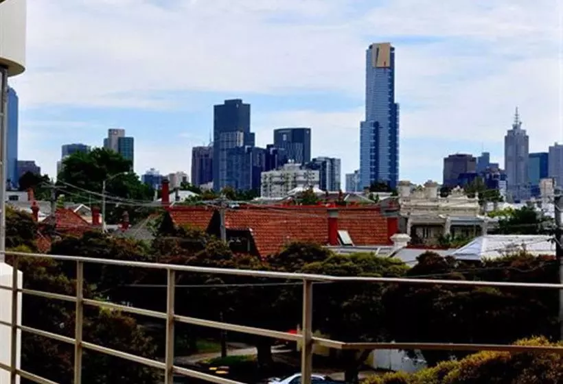 Albert Park Apartments