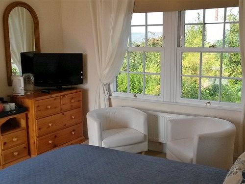 Avalon Lodge Bed And Breakfast