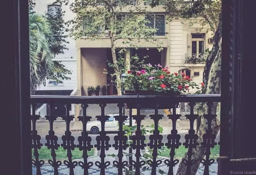 هتل Bonarda Bon Hostel