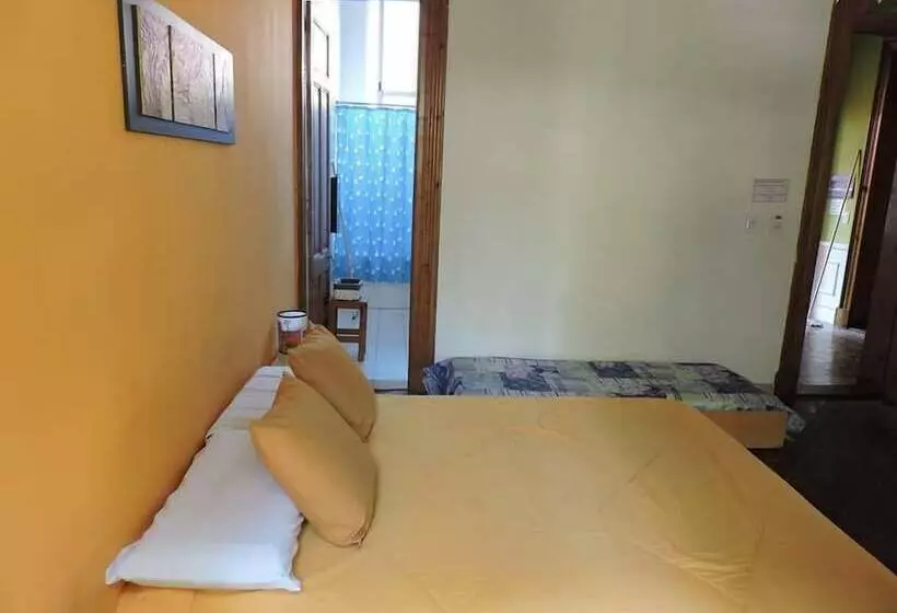 هتل Bonarda Bon Hostel