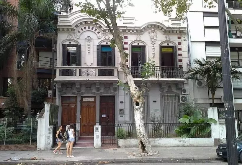 هتل Bonarda Bon Hostel
