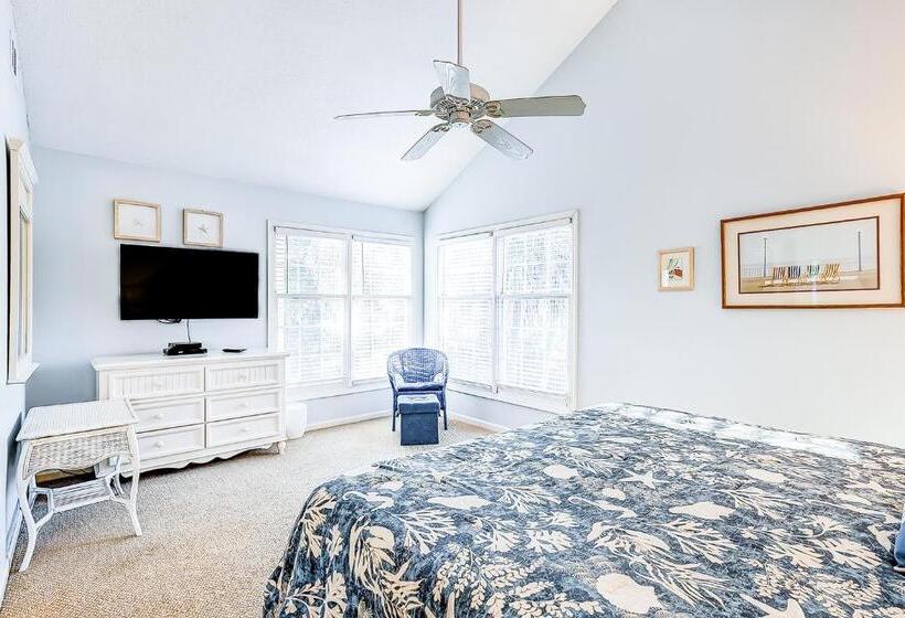 호텔 Evian At Shipyard By Hilton Head Accommodations