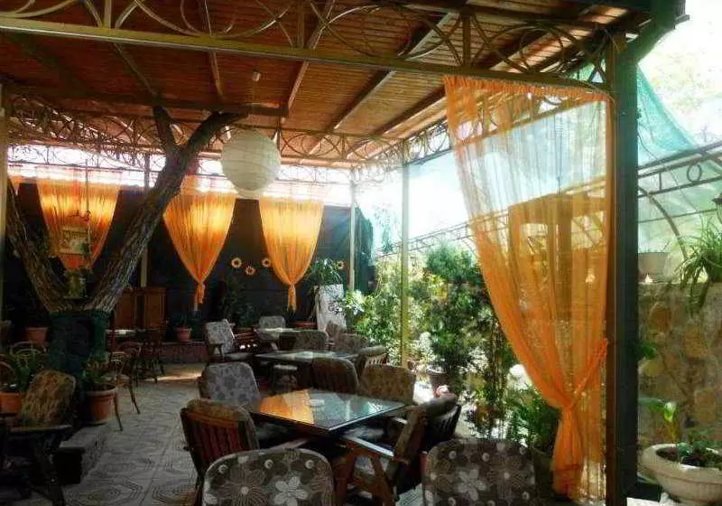 هتل Galagarden