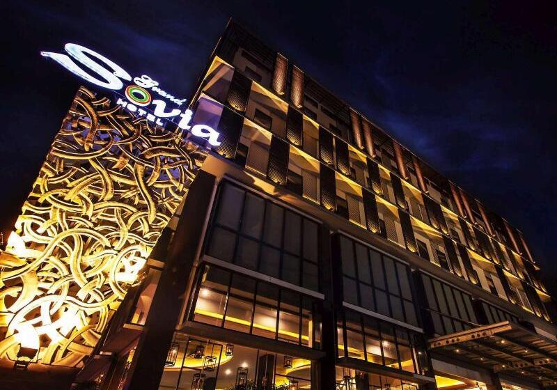 Отель Grand Sovia