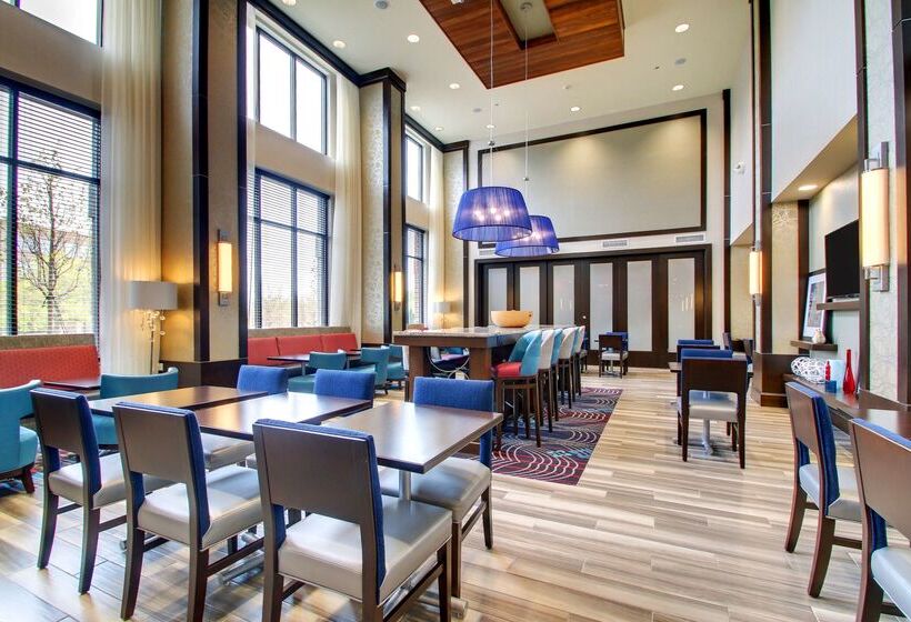 هتل Hampton Inn & Suites Greenville Airport, Sc