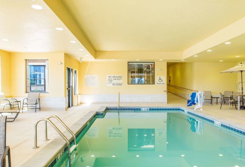 ホテル Hampton Inn & Suites Whitefish