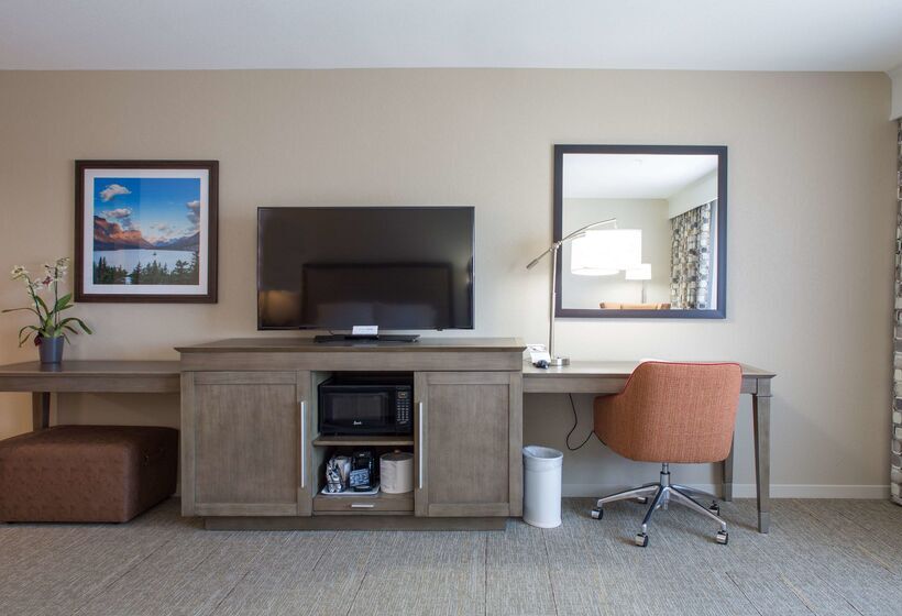 ホテル Hampton Inn & Suites Whitefish