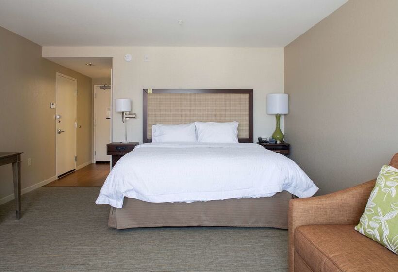 ホテル Hampton Inn & Suites Whitefish