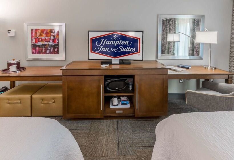 ホテル Hampton Inn & Suites Dublin