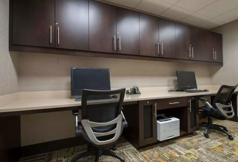 Hotelli Hampton Inn Waynesboro