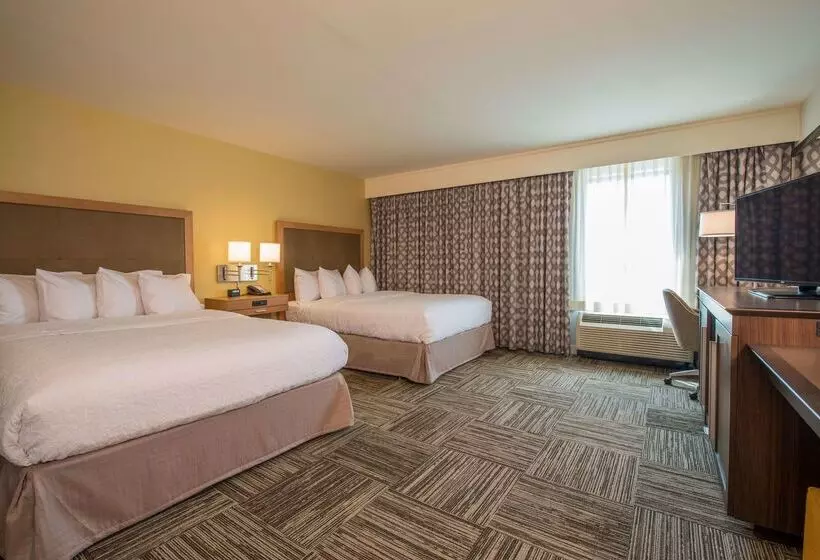 Hotelli Hampton Inn Waynesboro