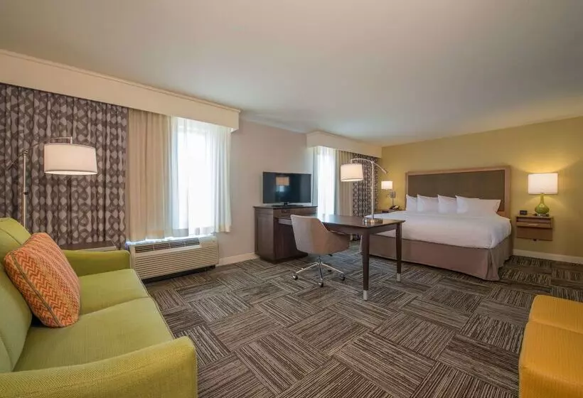 Hotelli Hampton Inn Waynesboro