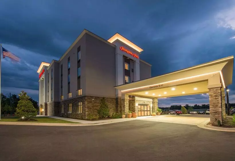 Hotelli Hampton Inn Waynesboro