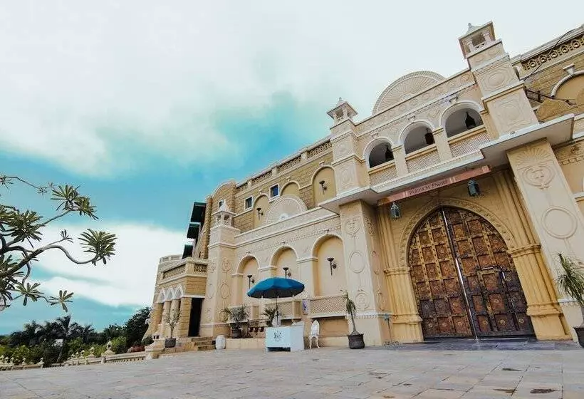 ホテル Heritage Khirasara Palace