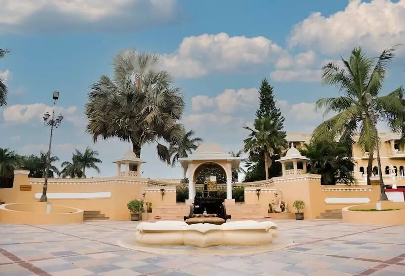 ホテル Heritage Khirasara Palace