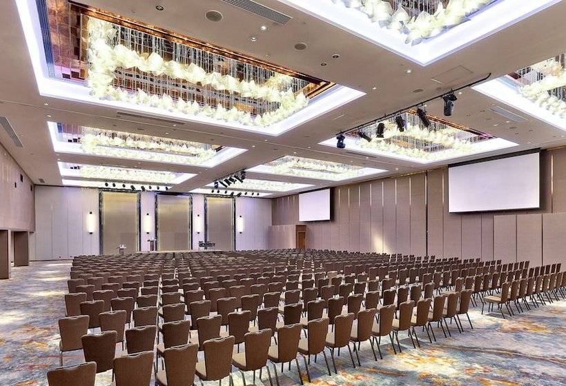 Szálloda Hilton Kota Kinabalu