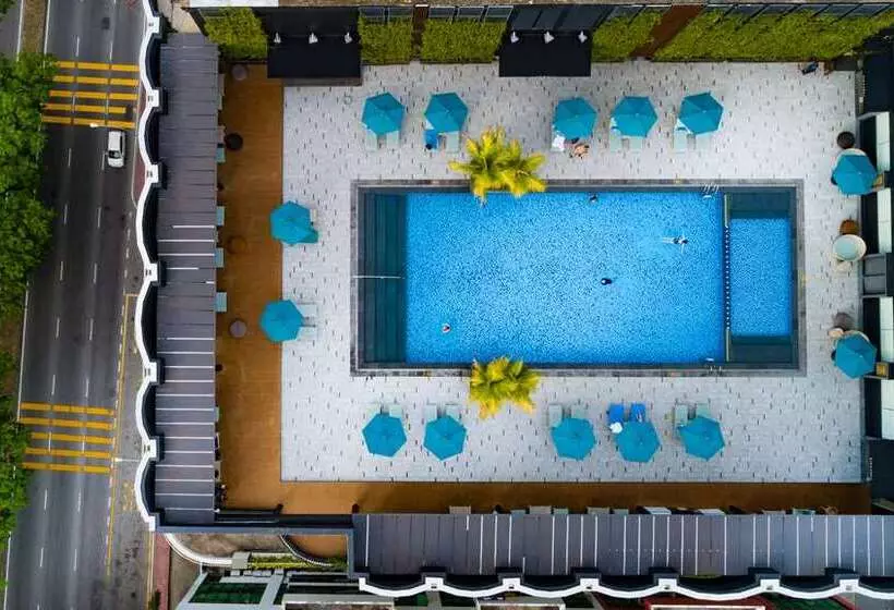 ホテル Hilton Kota Kinabalu