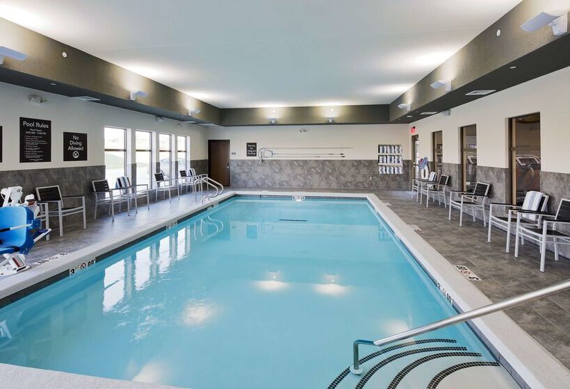 فندق Homewood Suites By Hilton Topeka