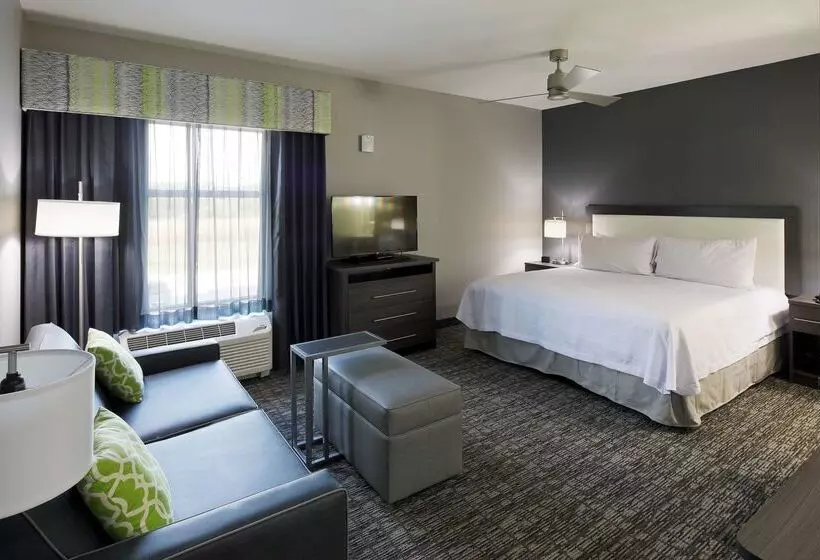 ホテル Homewood Suites By Hilton Topeka