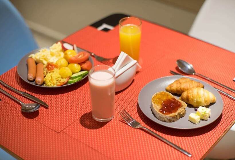 هتل Ibis Riga Centre