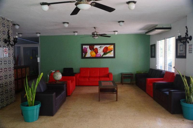 Hotel Las Dalias Inn