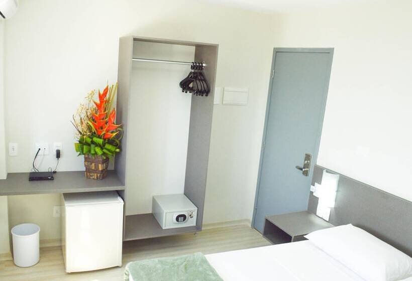 Pajuçara Hotel Express