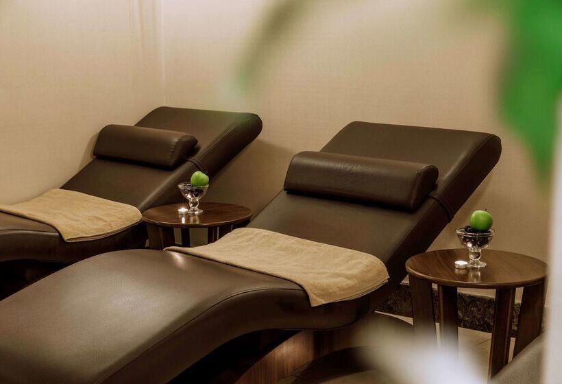 Hotel Ramada By Wyndham Istanbul Golden Horn