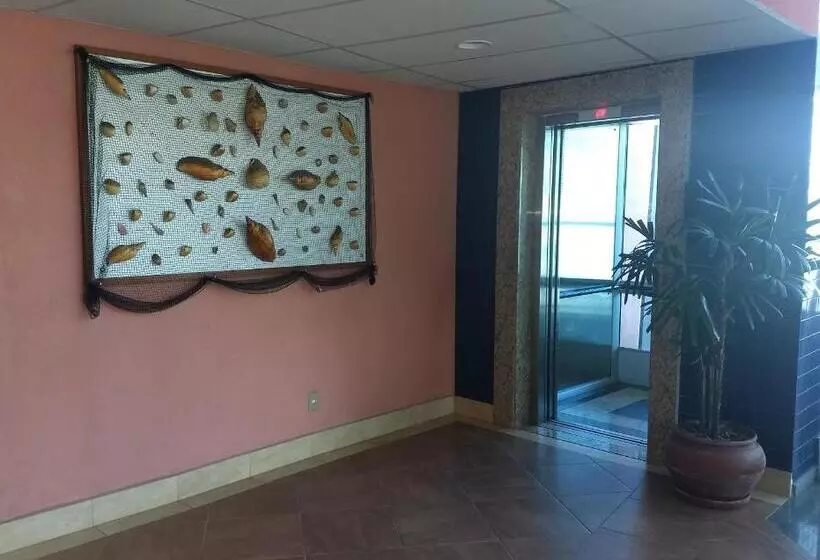 هتل Santamaria