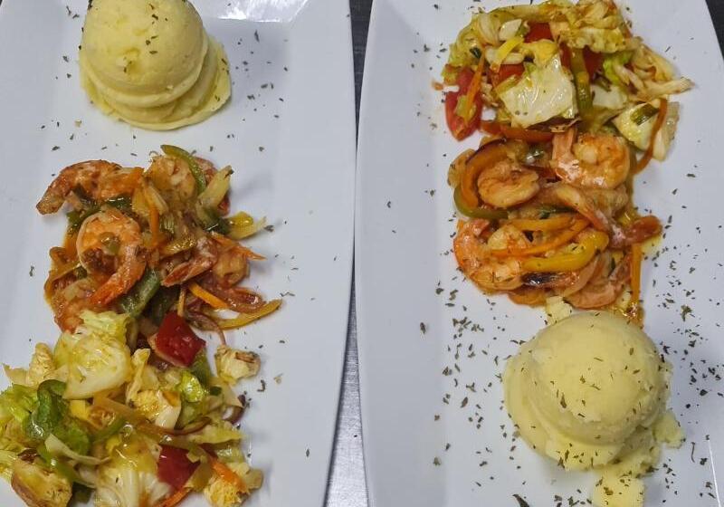 هتل The Boardwalk Village