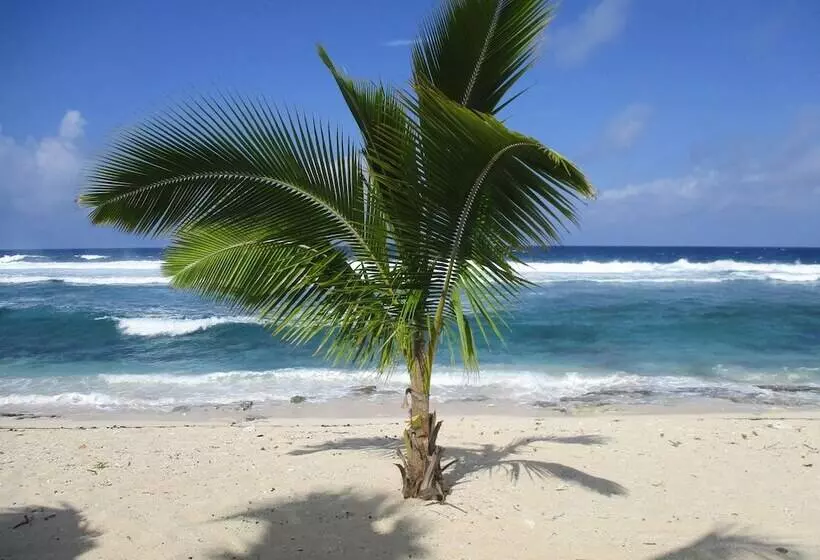 هتل White Sands Beach Resort Tonga