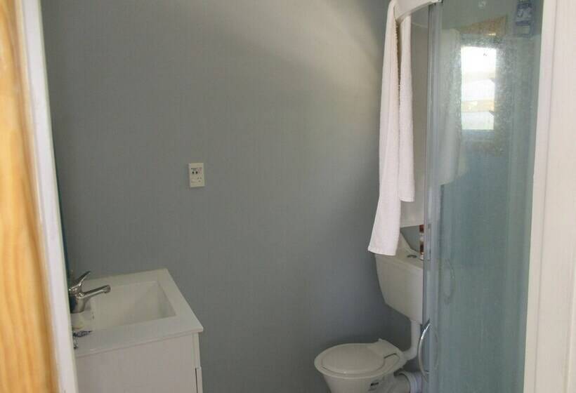 هتل White Sands Beach Resort Tonga