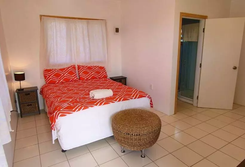 هتل White Sands Beach Resort Tonga