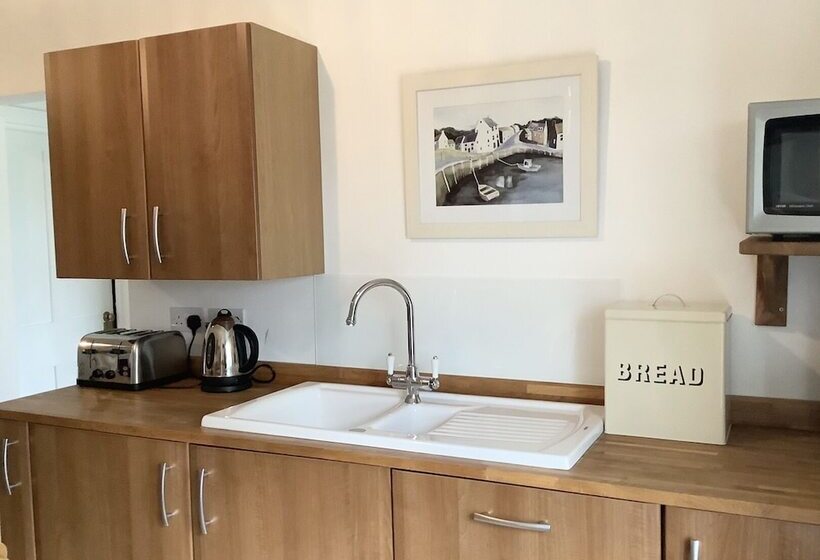 Humphries Cross Apartments