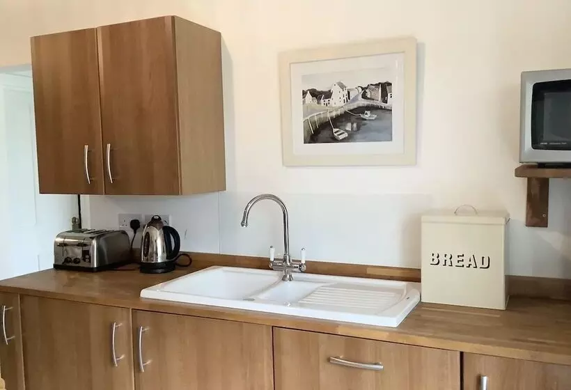 Humphries Cross Apartments