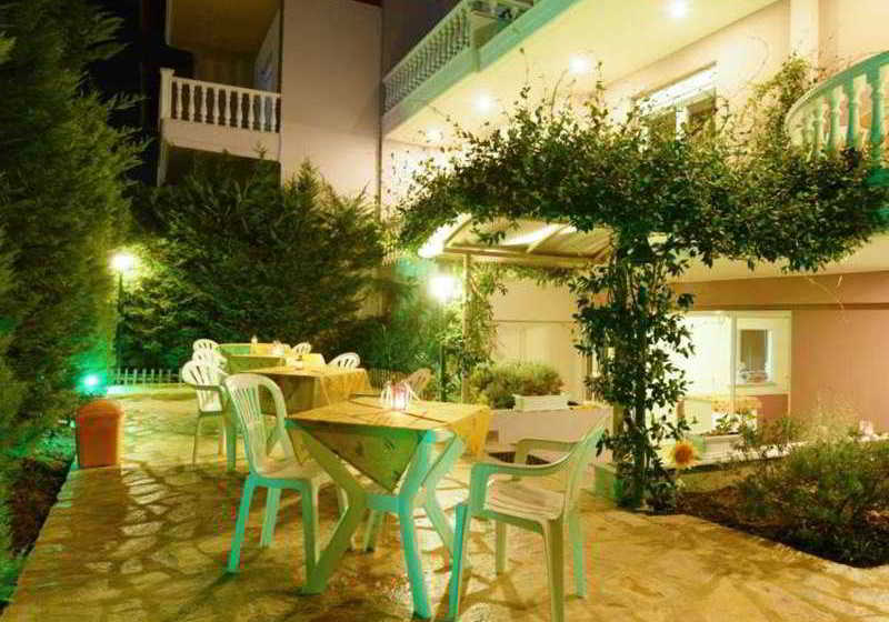 Porto Daliani Studio Apartments